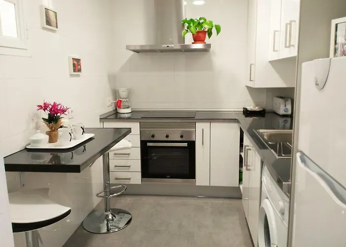 Apartamento En Centro Historico Con Garaje Propio Apartment *